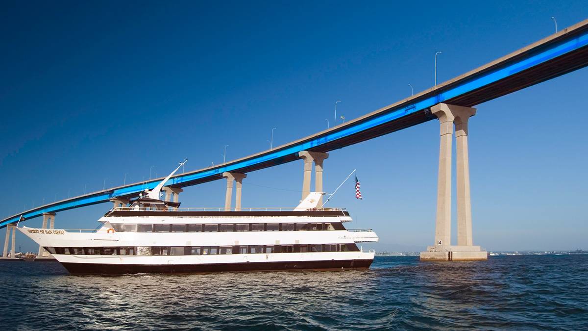 Yacht sailing for Voyager Yachts Dinner Cruise - San Diego, California, USA